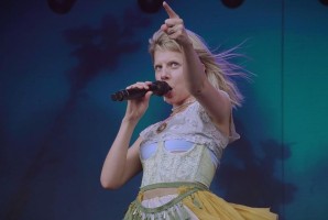 Aurora 12 Temmuz 2025 İstanbul Konser Bileti
